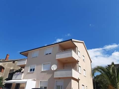 Apartman Lana Lägenhet Stari Grad  Exteriör bild